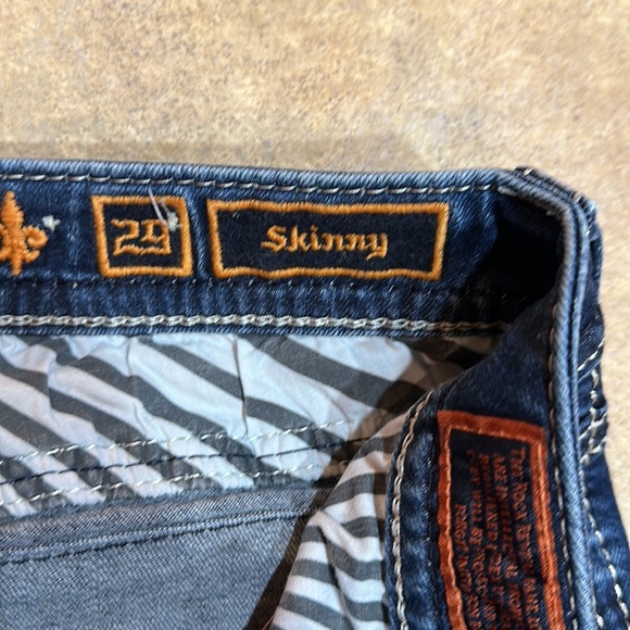 Women’s rock revival skinny jeans, size 29, in the same measures about 31” - Picture 5 of 9